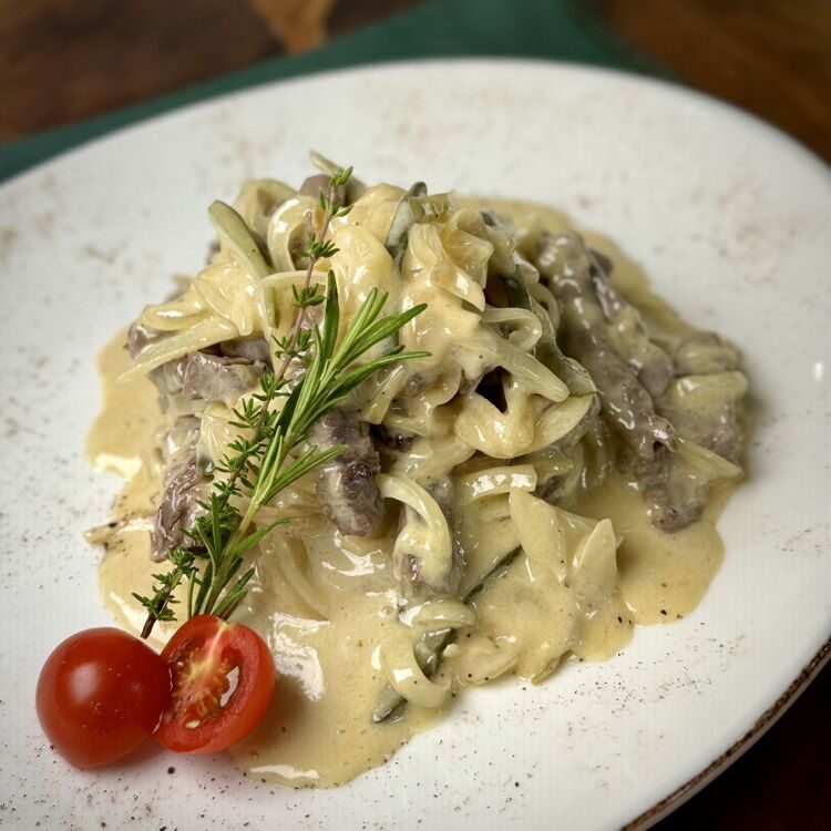Veal with Creamy Sauce